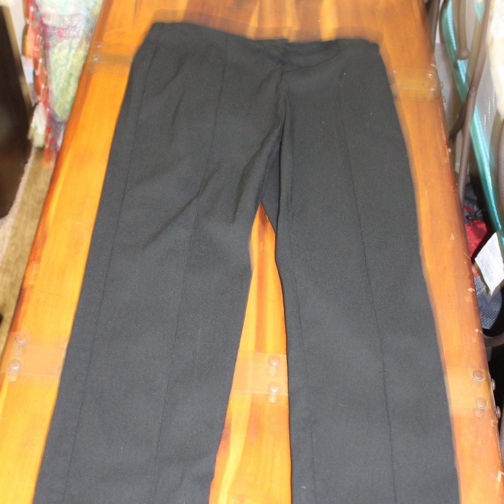 Black Capri Slacks